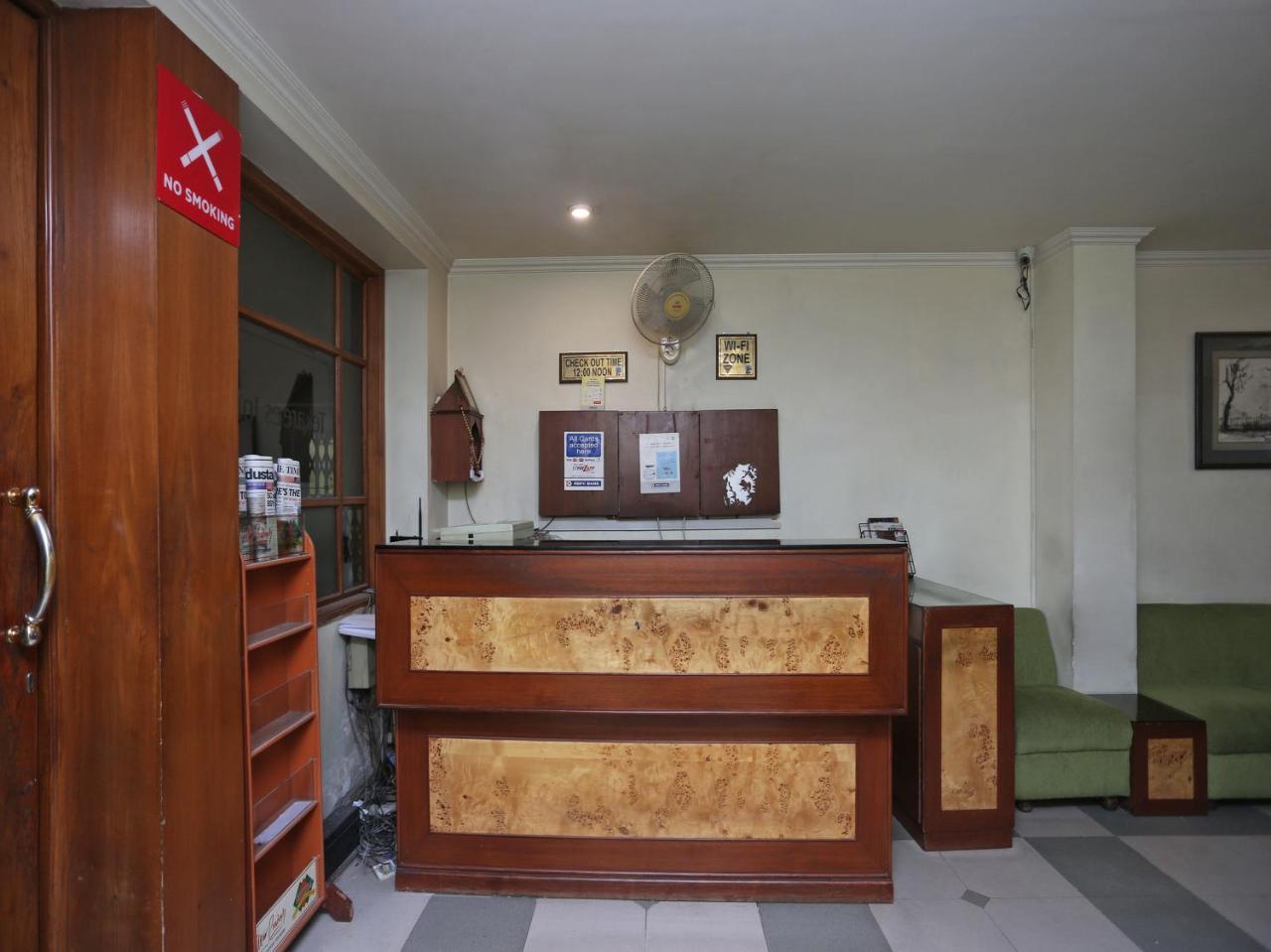 Oyo 3499 Tekarees Inn Lucknow Exterior photo